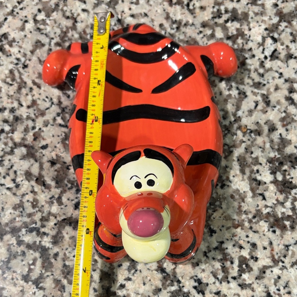 VINTAGE DISNEY TIGGER CERAMIC SOAP DISH - Picture 7 of 14